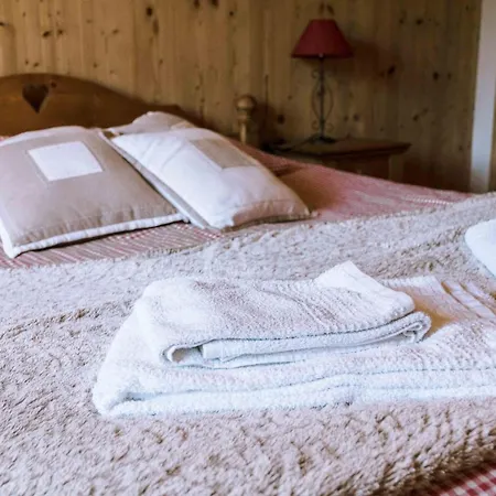 Dans 4 Etoiles Апартаменты